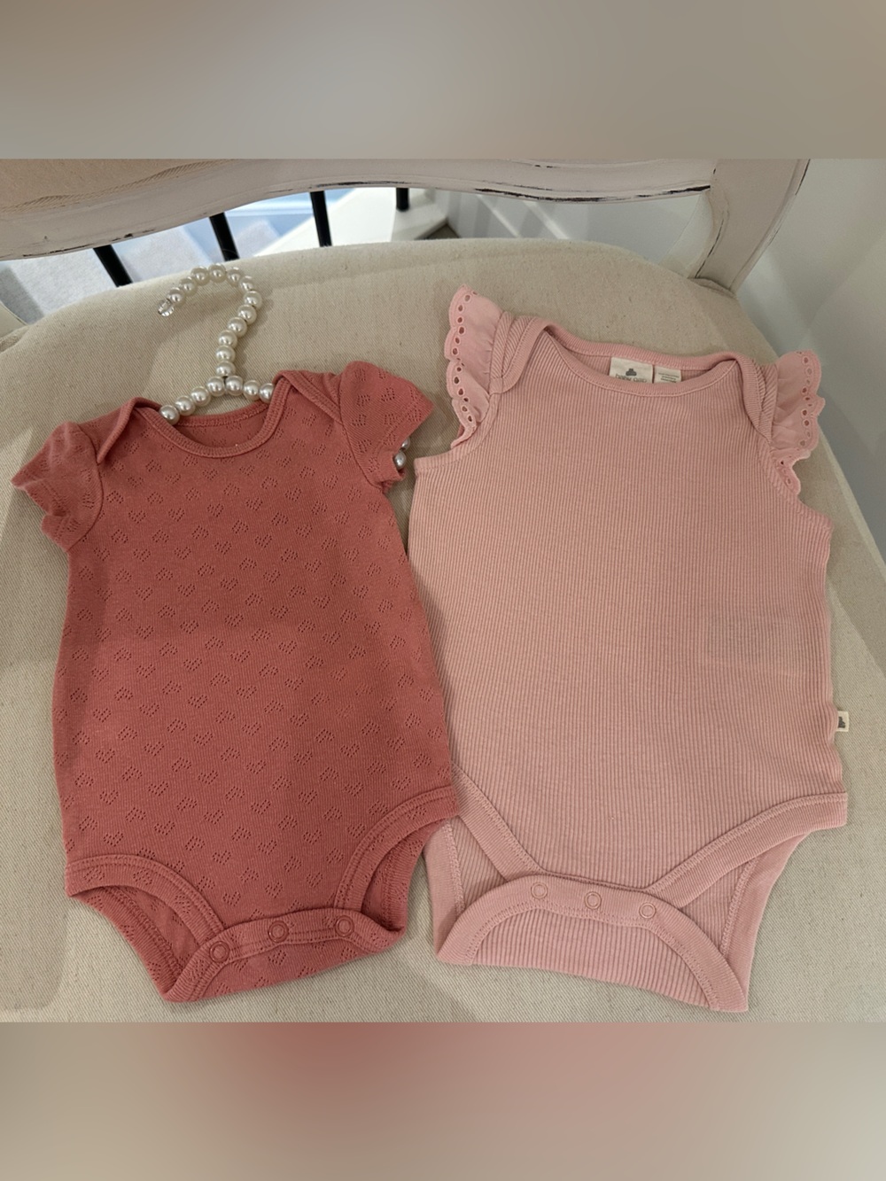 🤍 0~3 Mth Baby Girls' Pink and Dusty Rose Flutter-Sleeve Cotton Bodysuits
